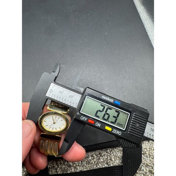 Vintag Ecclissi Quartz Swiss 3 Micron Gold-plated Ladies Watch Oval 26.3mm - Picture 10 of 10